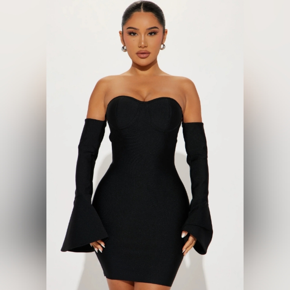 Fashion Nova Bodycon Mini Dress Size XS Fits Like A Glove